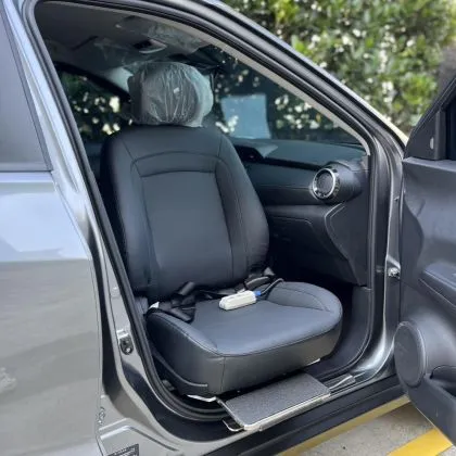 2024前座旋轉椅(Nissan kicks)03